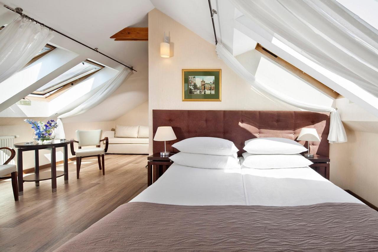 Hotel Bonum Old Town Гданск Екстериор снимка