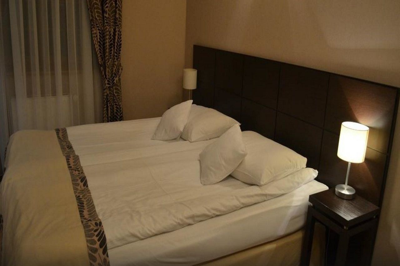 Hotel Bonum Old Town Гданск Екстериор снимка