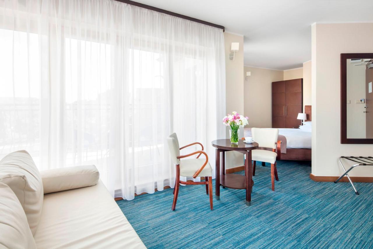 Hotel Bonum Old Town Гданск Екстериор снимка